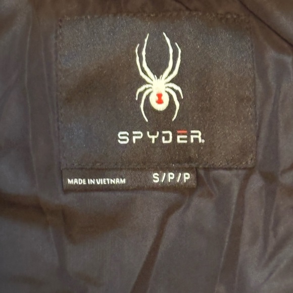 Women’s Spyder Winter Jacket - Picture 5 of 8